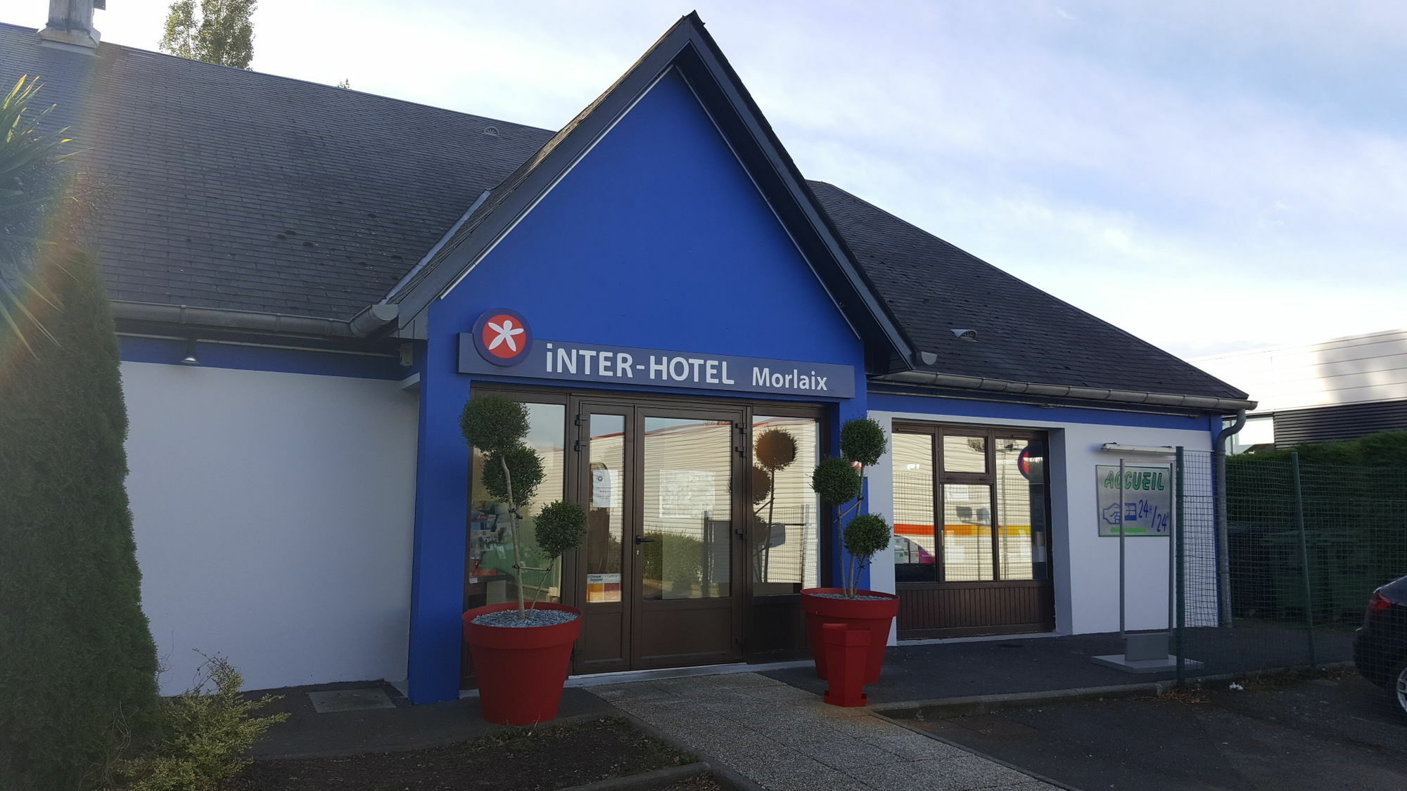 Brit Hotel Morlaix Saint-Martin-des-Champs  Exterior photo